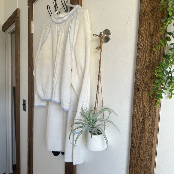Sweet Baby Jane White and Blue Skirt Set - Picture 13 of 16